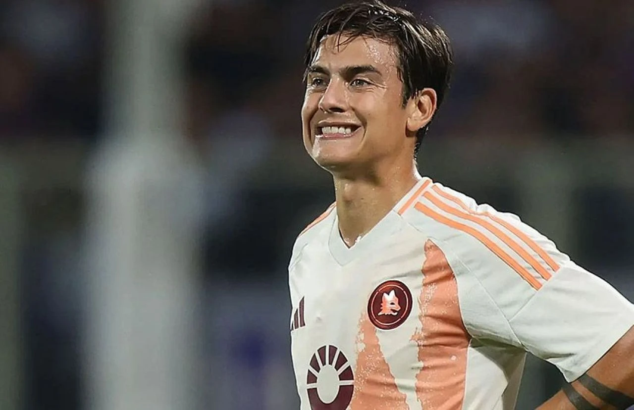 Dybala Galatasaray'a gelecek mi? Menajeri Trabzonspor derbisini takip etti - 1. Resim