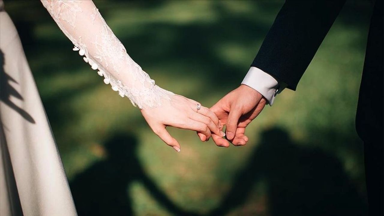 Evlenmeyi düşünenler dikkat! Belediyelerden nikah ücretlerine zam - 1. Resim