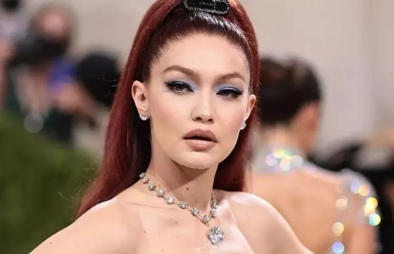 Gigi Hadid’in başı dertte! Milyon dolar serveti var ama evini fareler bastı