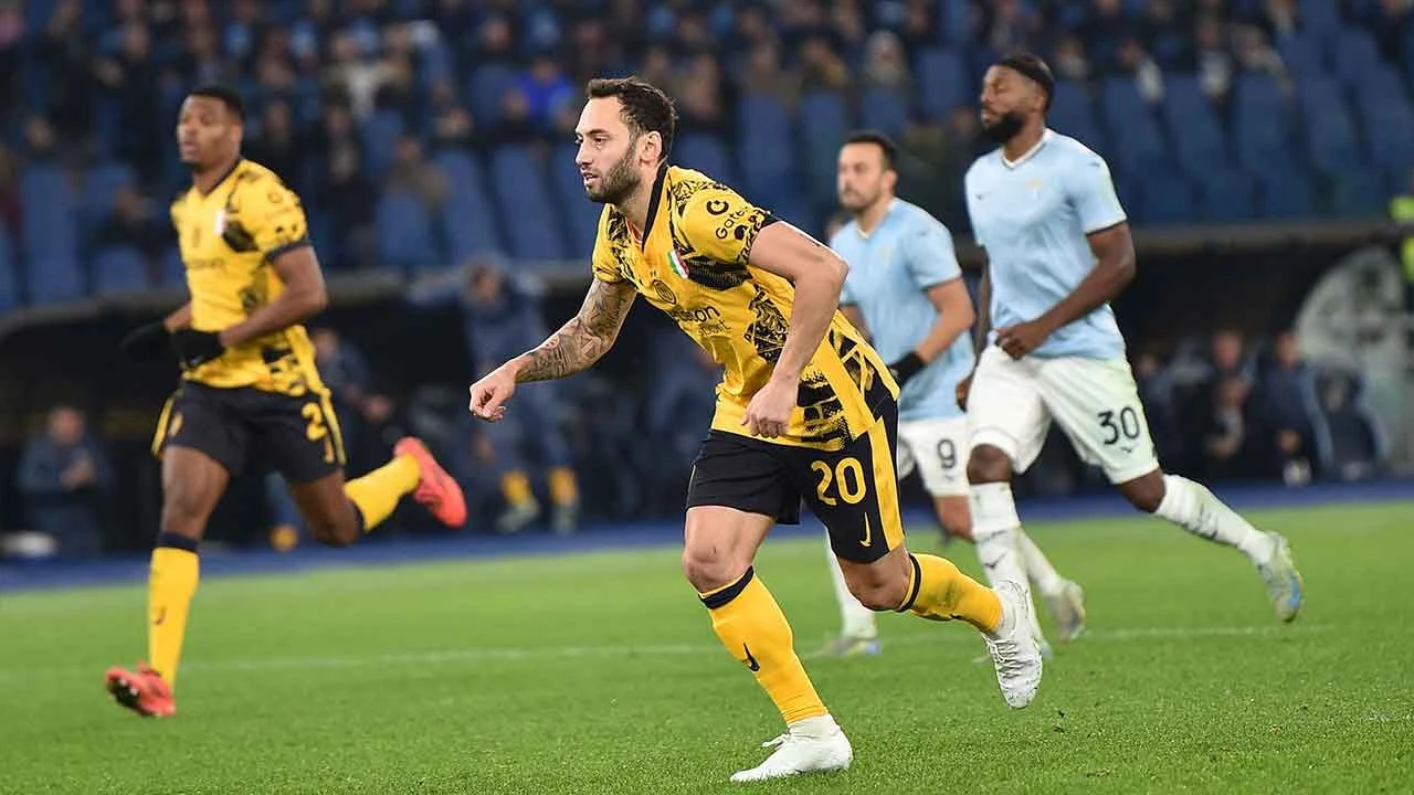 Hakan Çalhanoğlu şov yaptı, Inter farklı kazandı