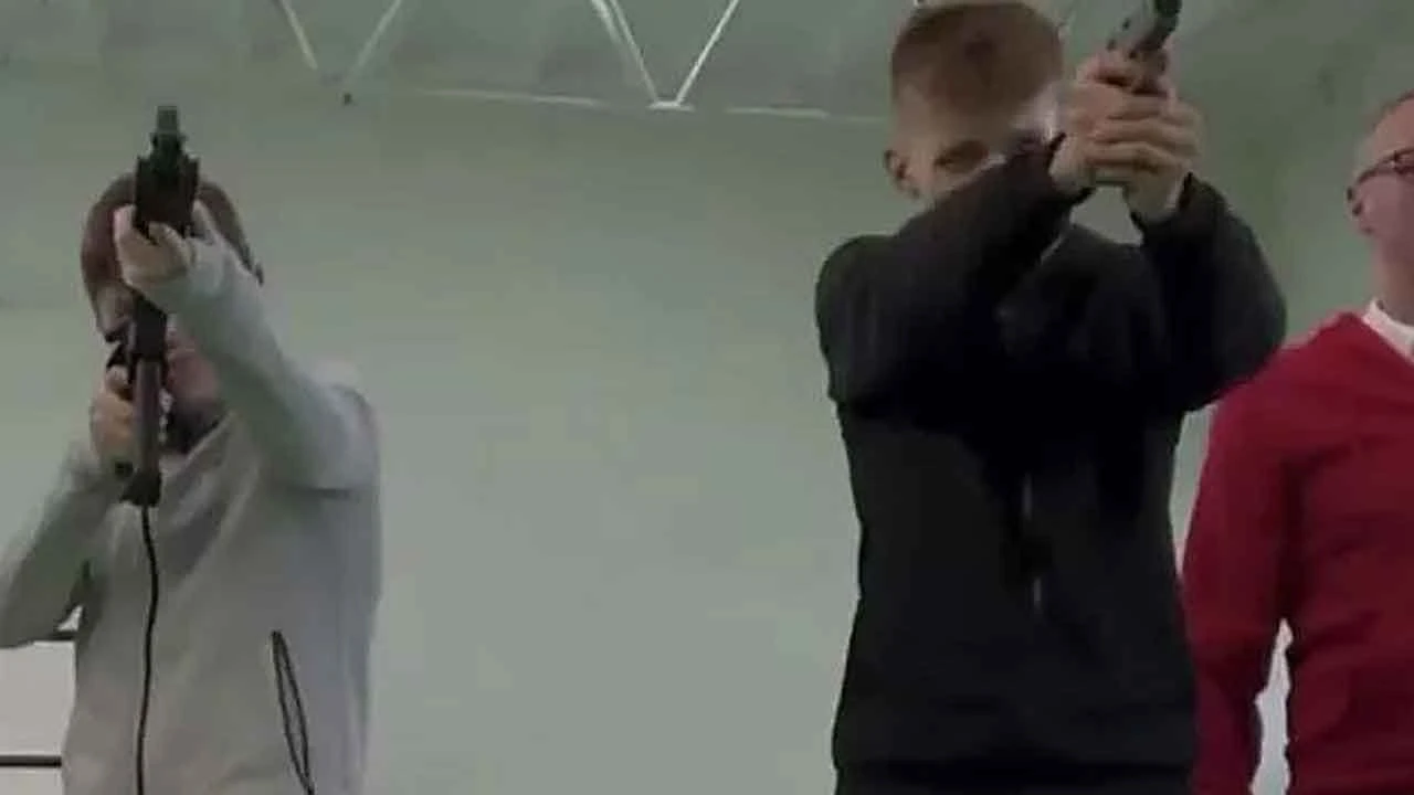 Okullar poligonlara dönecek! Polonya'dan Rus işgaline karşı çocuklara silah eğitimi - 1. Resim