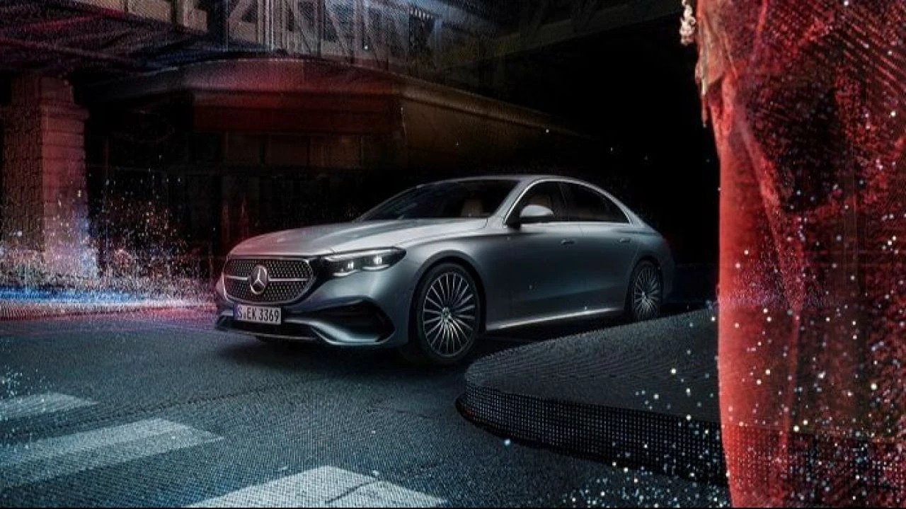 “Çünkü O Bir Mercedes-Benz” - 3. Resim