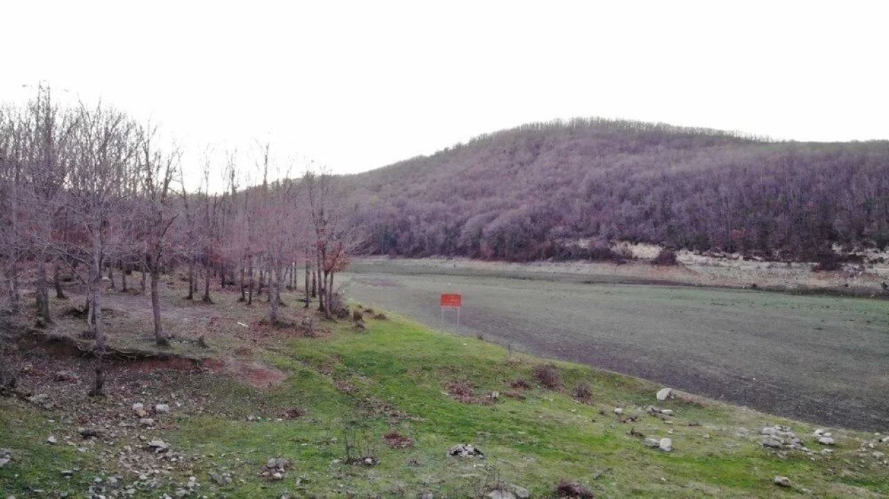 İstanbul'daki 10 baraj alarm veriyor! Son veriler tehlikeyi gözler önüne serdi - 1. Resim