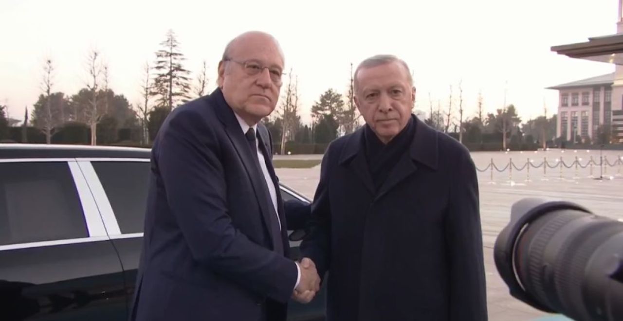 Son dakika | Lübnan Başbakanı Necip Mikati Türkiye'de! Cumhurbaşkanı Erdoğan karşıladı: Filistin ve Suriye'yi görüşecekler - 1. Resim