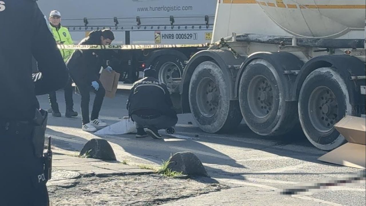 Yaşlı adamın feci ölümü! Tonlarca ağırlığındaki tanker ezdi - 2. Resim