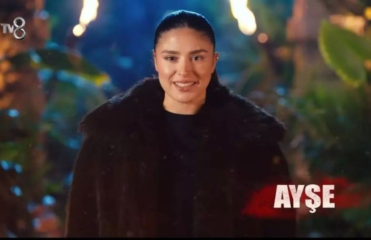 Survivor Ayşe Yüksel tanıtımda giydiği kıyafetle sosyal medyanın diline düştü! Bakın nasıl cevap verdi - 1. Resim