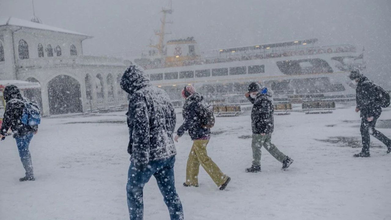 İstanbul’a kar ne zaman yağacak? Meteoroloji uzmanları tarih verdi