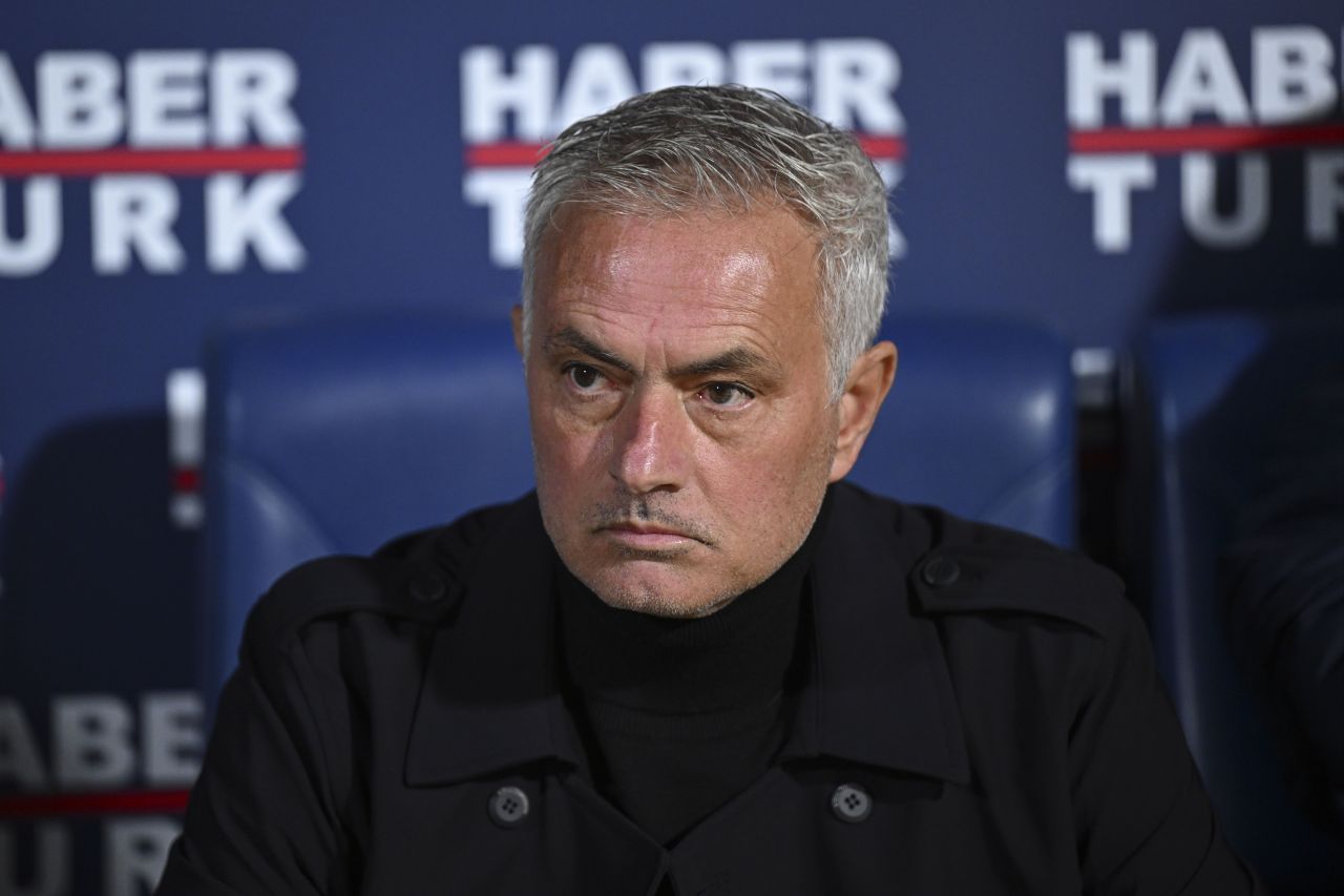 Mourinho'dan açıklama! 'İlk kez burada görüyorum' - 1. Resim