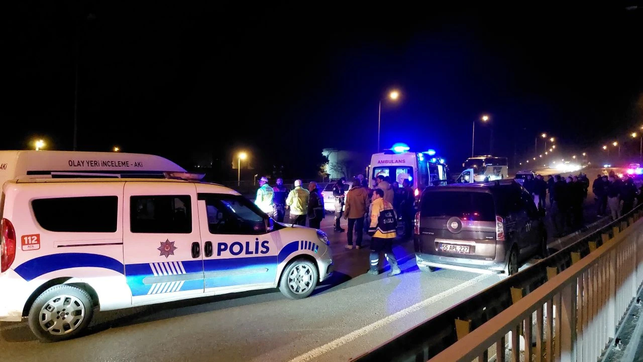 Atakum'da korkunç olay! Kız arkadaşının annesini öldürdü, kaçarken polis aracına çarptı! Sonu feci bitti - 1. Resim