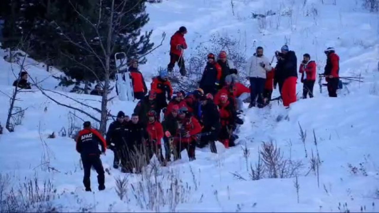 Son dakika | Palandöken Kayak Merkezi’nde çığ meydana geldi! Judo Milli Takımı tırmanış yapıyordu - 2. Resim