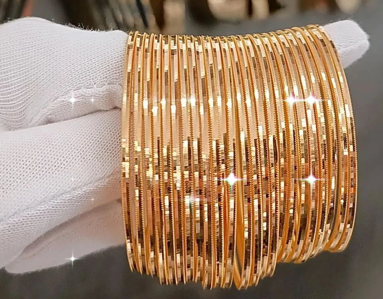 Ajda mı, burma bilezik mi? İslam Memiş'ten ezber bozan 'işçilik' açıklaması: