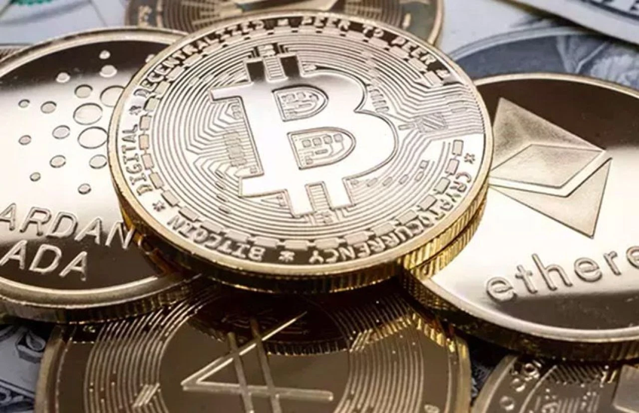 Bitcoin'in mucidiyim diyen Wright’a 12 ay hapis cezası - 1. Resim