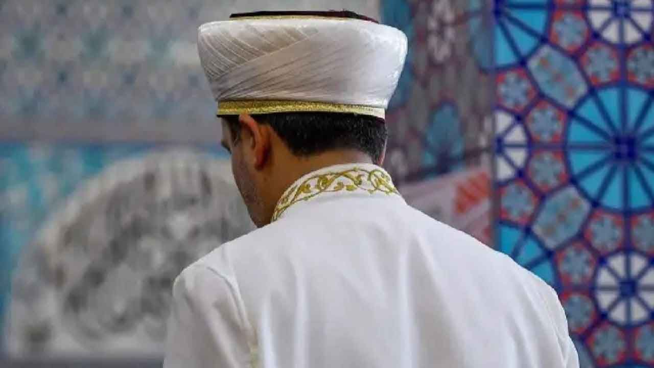 Diyanet’e 4 bin sözleşmeli imam hatip alınacak! Resmi Gazete&#039;de yayımlandı