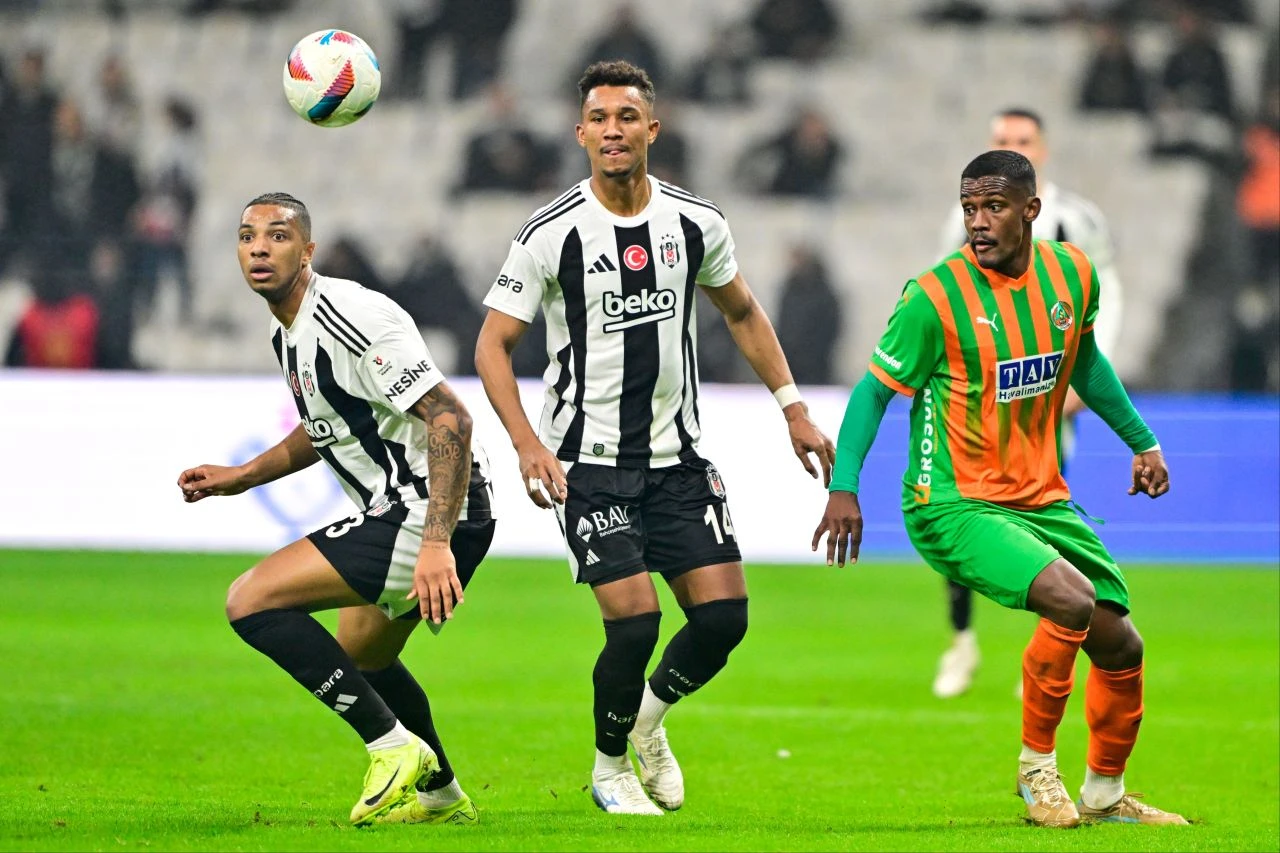 Masuaku ve Onana Beşiktaş taraftarının damarına bastı! Olayı yaşayanlar bizzat anlattı - 1. Resim