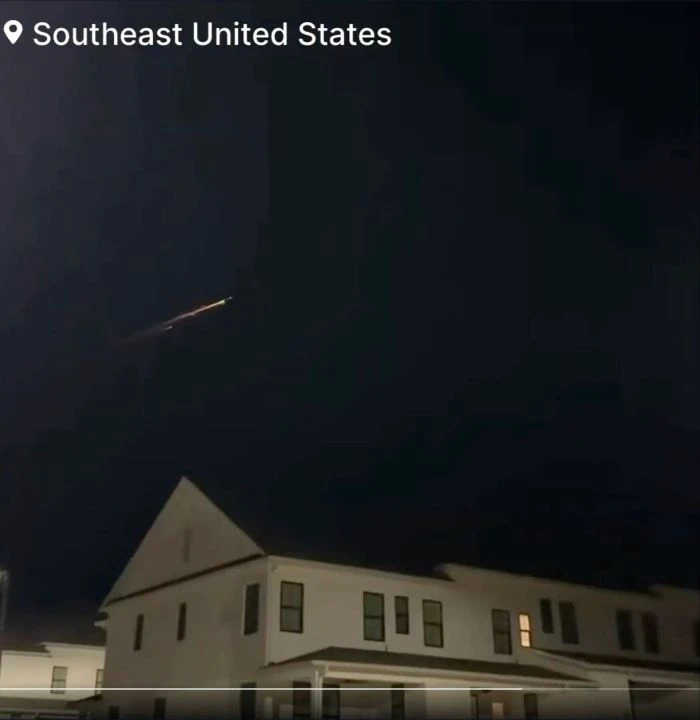 Gökyüzündeki ateş topunu gören telefonuna sarıldı, sebebi Çin çıktı