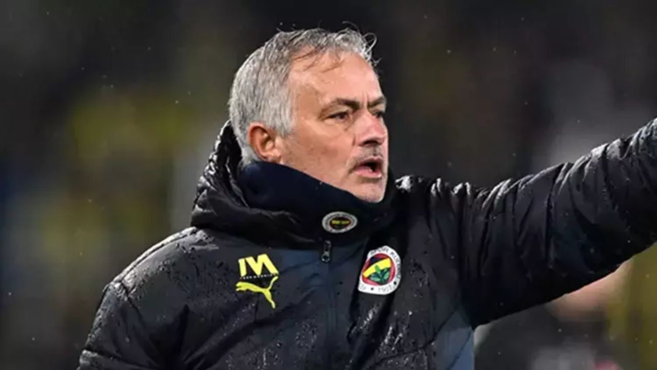 Jose Mourinho safra kesesi operasyonu geçirdi!