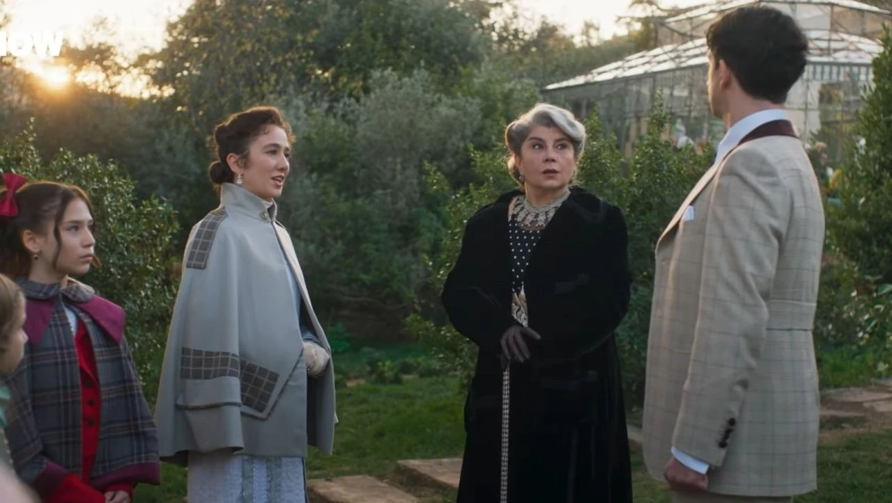 Şakir Paşa Ailesi dizisinin senaristliğini kimin yaptığı merak edildi