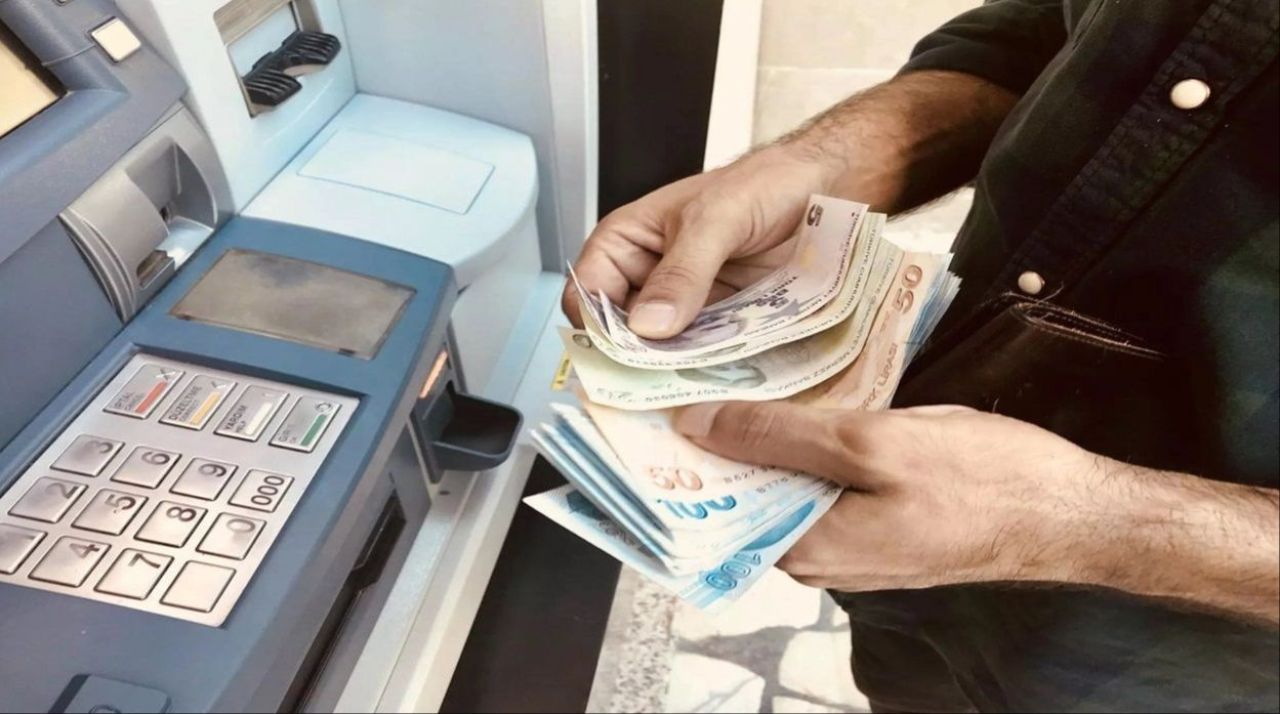 Şifrelerde yeni dönem! ATM'ler bu şifreye sahip olanların kartını yutacak - 2. Resim