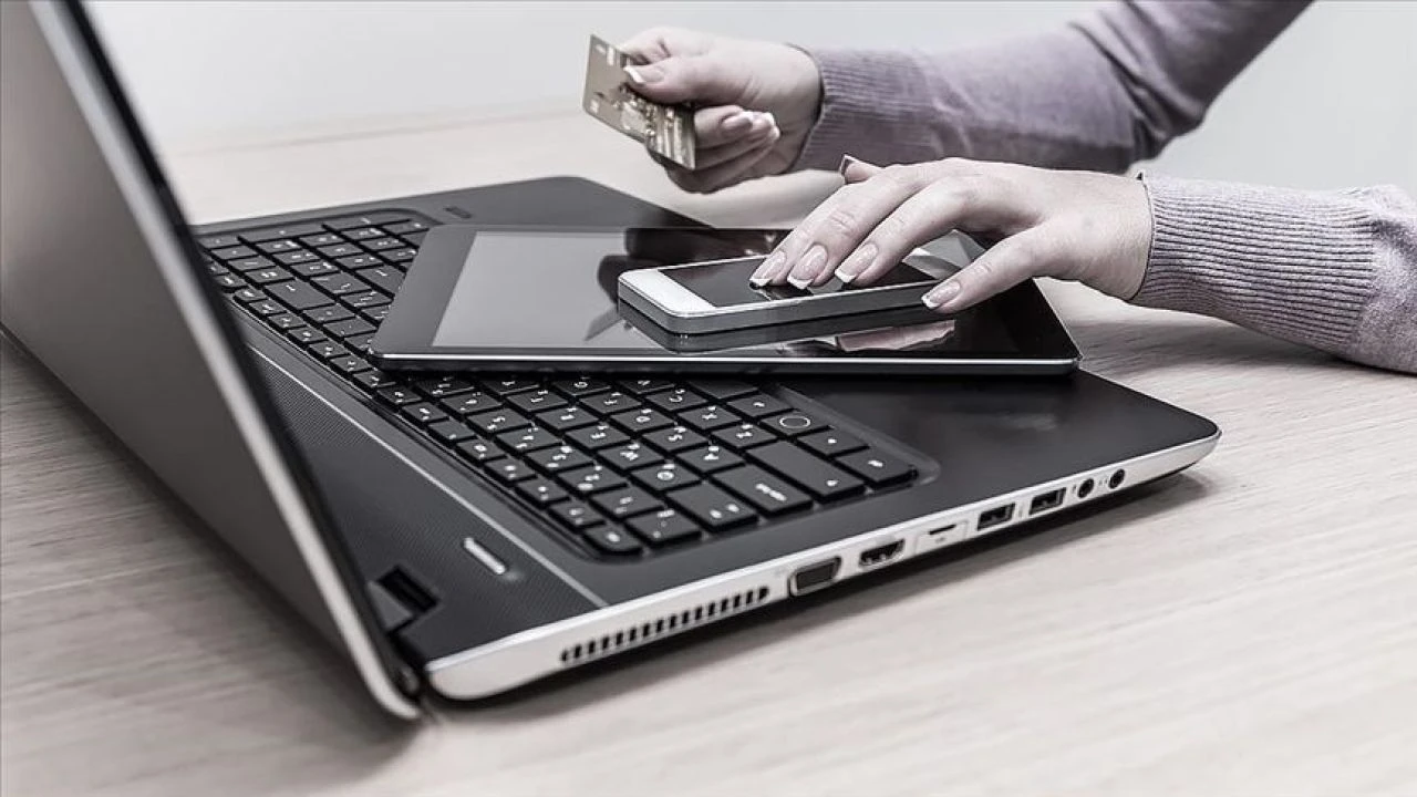 Sosyal medya alışverişinde "pes" dedirten tuzak: Sakın tıklamayın! Hem ürünü göndermediler hem de tuzak kodla hesap boşalttılar