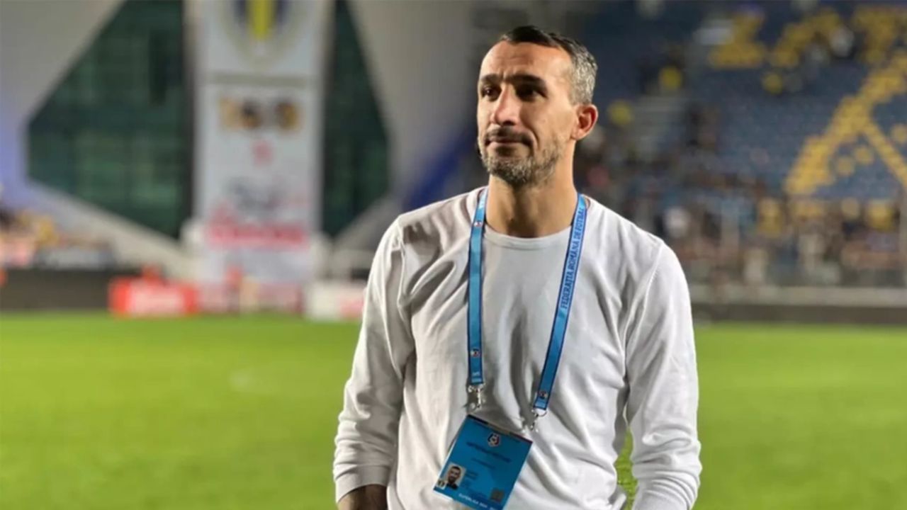 Mehmet Topal Petrolul Ploieşti takımından ayrıldı!