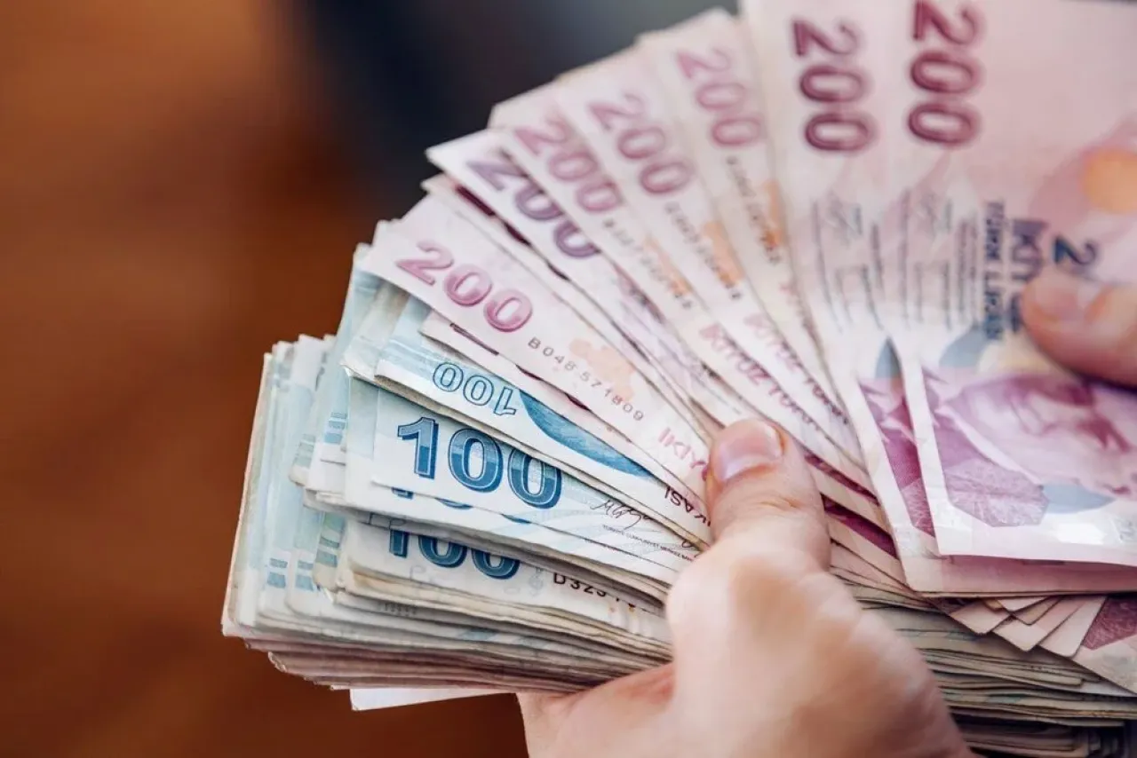 Yeni zamlı asgari ücret ne zaman ödenecek? 2025 asgari ücreti 22 bin 104 lira olarak açıklandı - 2. Resim