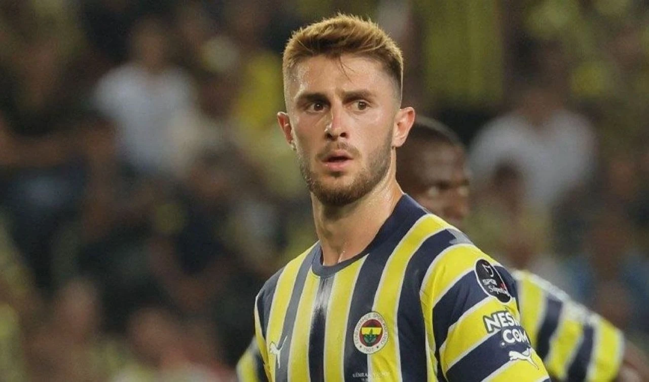 Benfica ilk 11'ini Türkleştiriyor! Kerem Aktürkoğlu'ndan sonra ikinci Türk yıldızı Fenerbahçe'den alıyor - 1. Resim