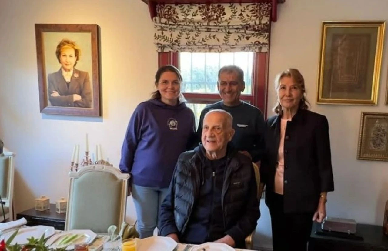 İnan Kıraç evliliği kriz çıkardı! Kızı İpek Kıraç vasi talebinde bulundu