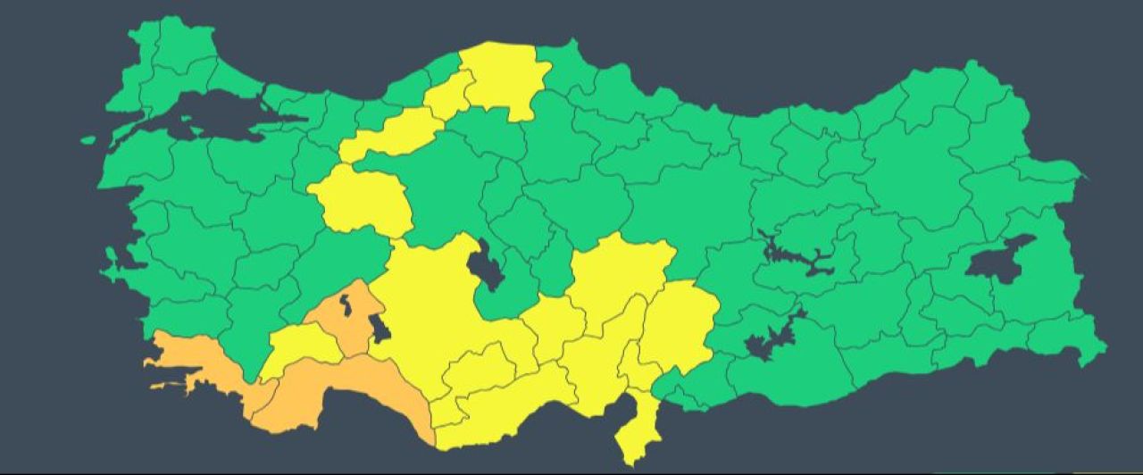 Meteoroloji'den 17 il için turuncu ve sarı uyarı: Kuvvetli sağanak ve fırtına geliyor - 2. Resim