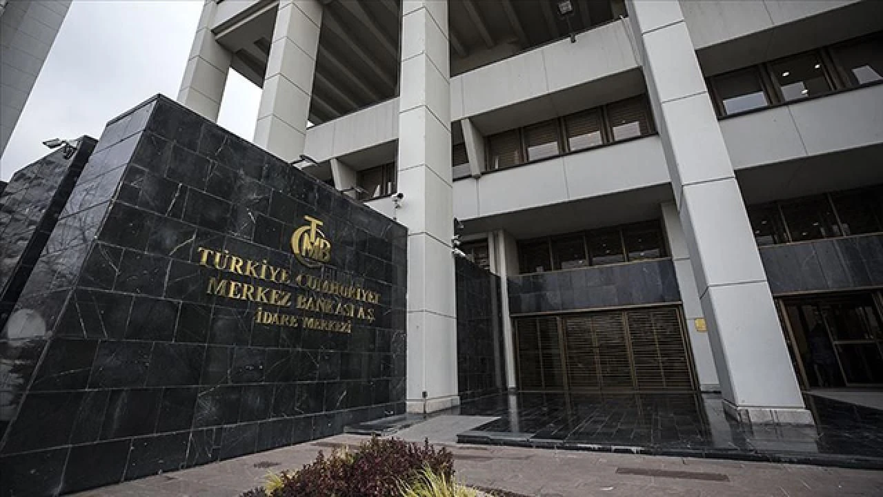 Yılın son faiz kararı için gözler Merkez Bankası'nda! Asgari ücret sonrası beklenti anketleri açıklandı  - 2. Resim