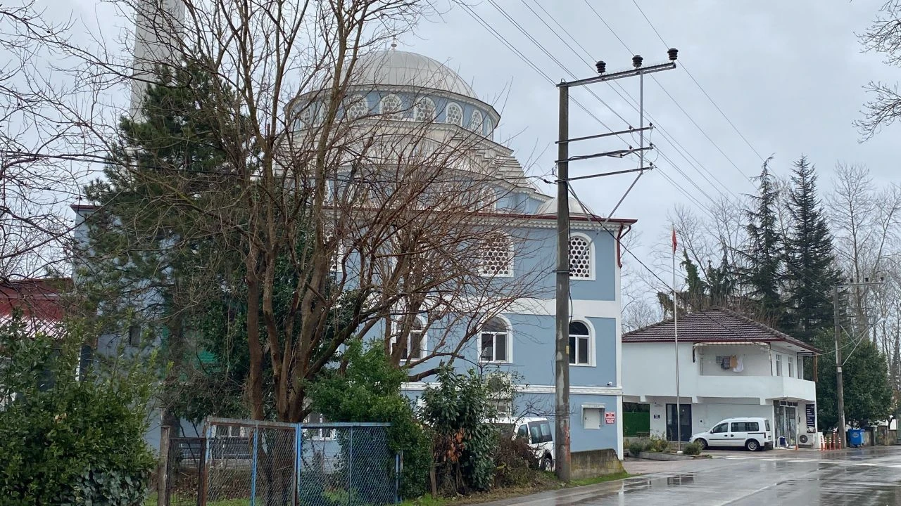 Ölmeden selasını okuttu, mahalleliyi şoke etti! "Cenazesine katılamadım diye çok üzülmüştüm"