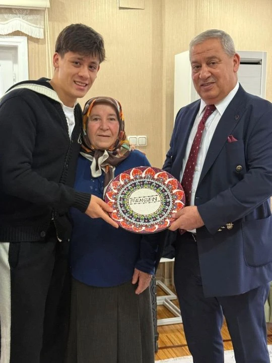 Arda Güler baba ocağına geldi! - 1. Resim