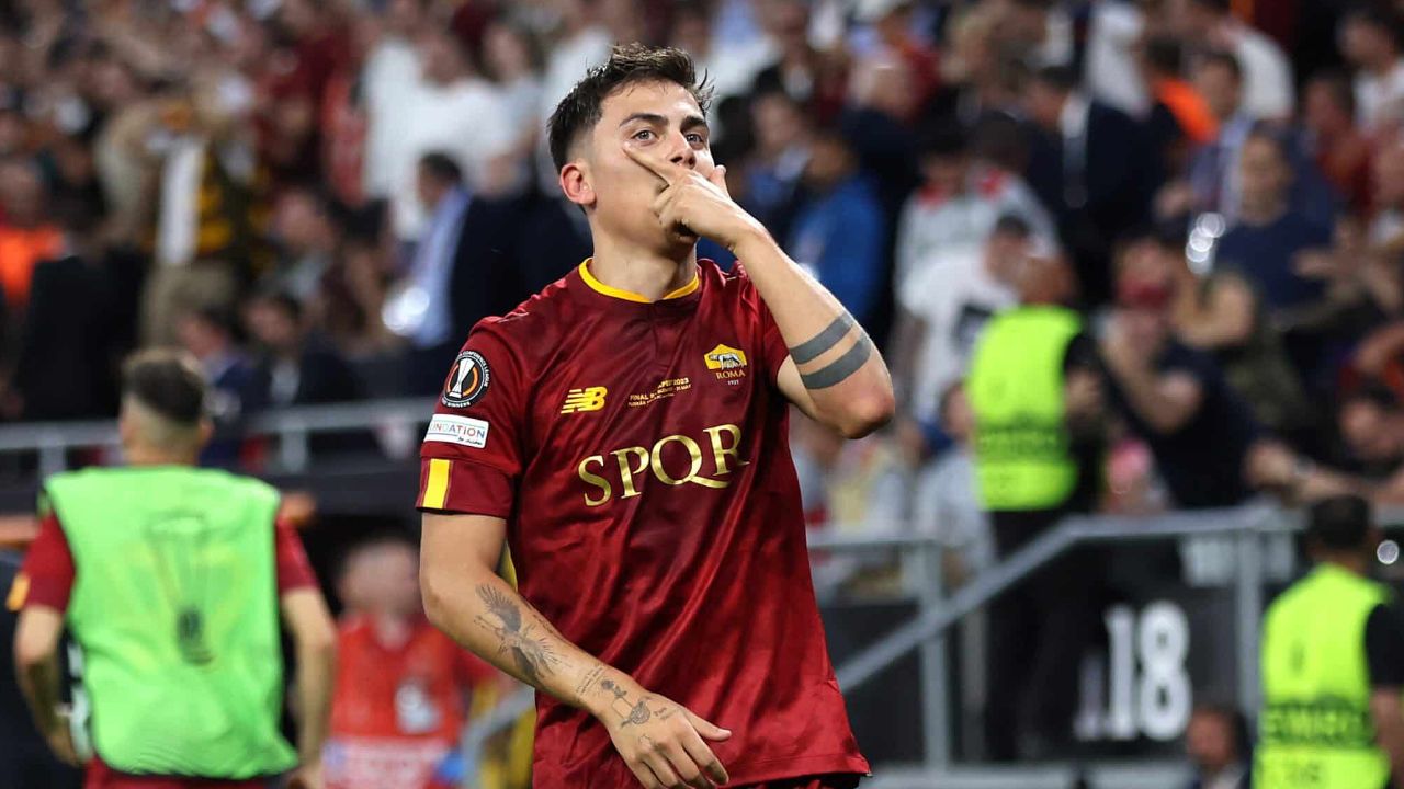 Dybala Galatasaray&#039;a gelecek mi? Roma teknik direktöründen yeni açıklama