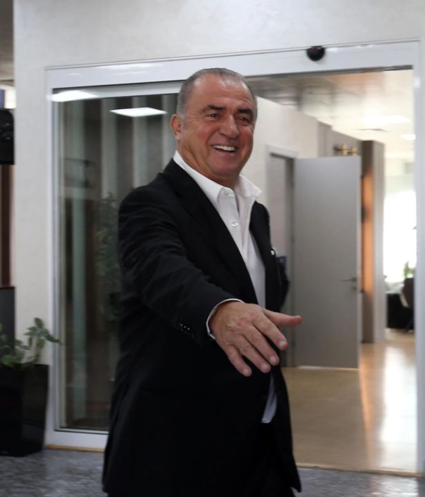 Fatih Terim Al-Shabab'la anlaştı! Duyuru videosu sosyal medyada gündem oldu - 2. Resim