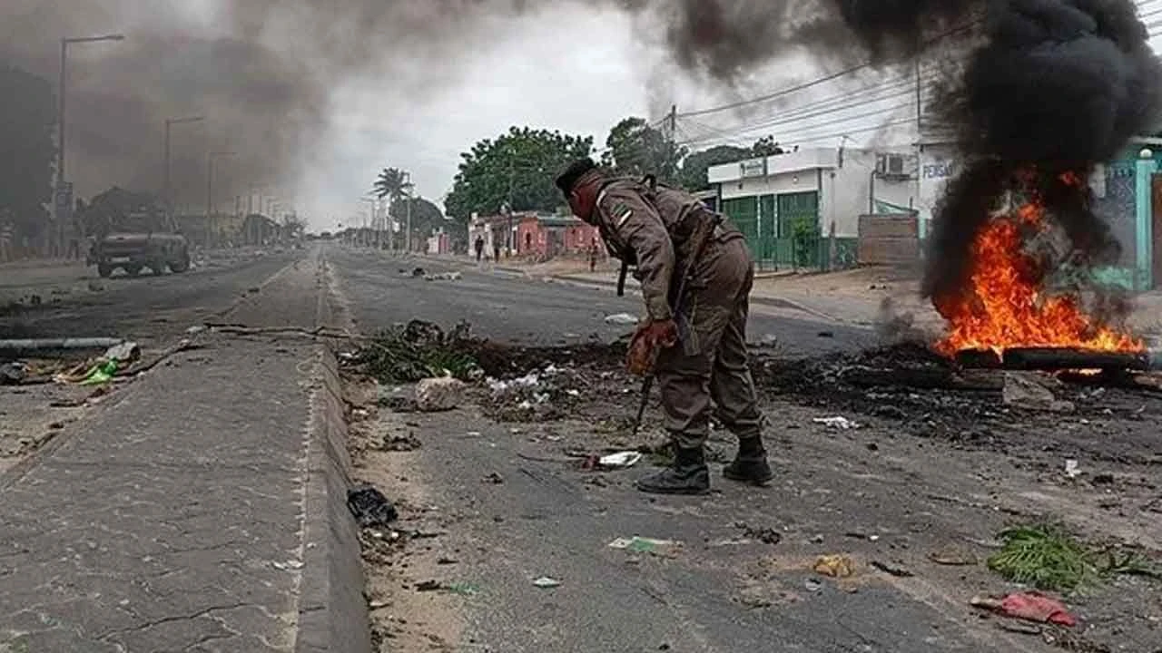 Mozambik’te isyan: 33 kişi öldü, 6 bin mahkum firar etti! THY seferleri iptal