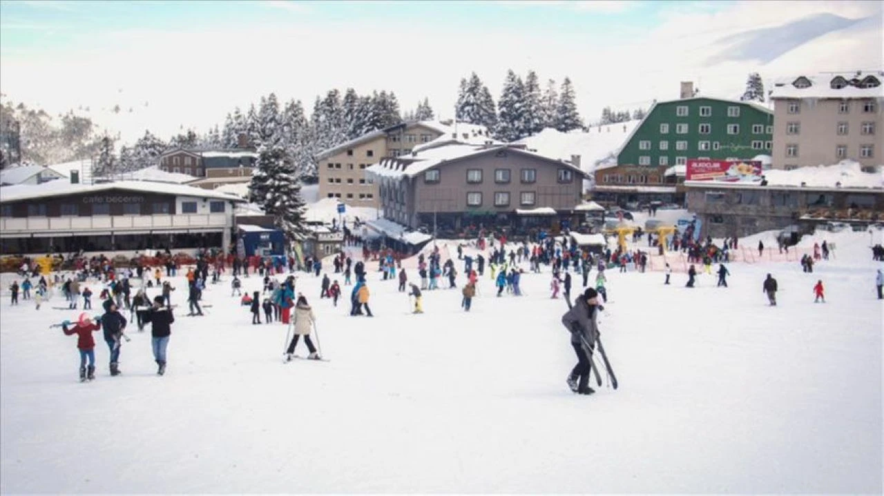 Uludağ ve Kartepe'de kar kalınlığı kaç cm? 28-29 Aralık güncel kar durumu - 1. Resim