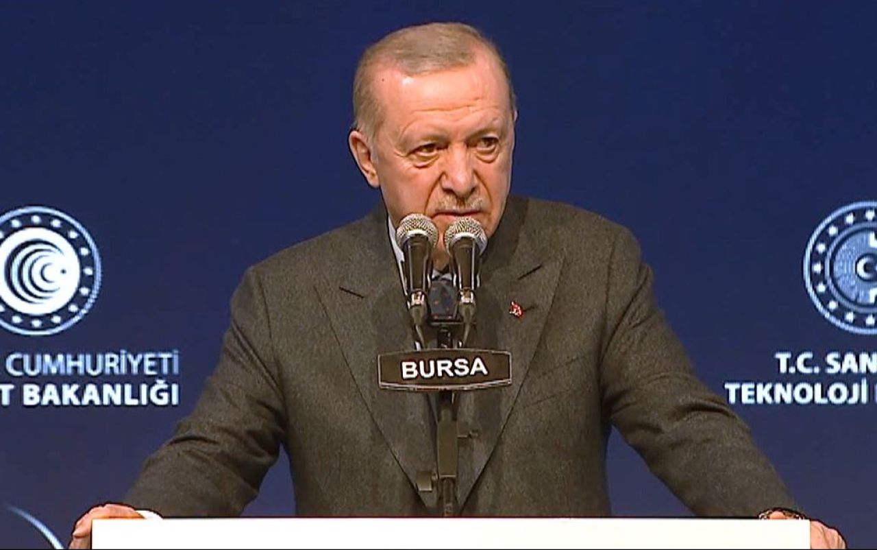 Son dakika | Cumhurbaşkanı Erdoğan'dan ekonomi ve asgari ücret mesajı: Bedel ödetecek yanlışın içinde olmadık - 1. Resim