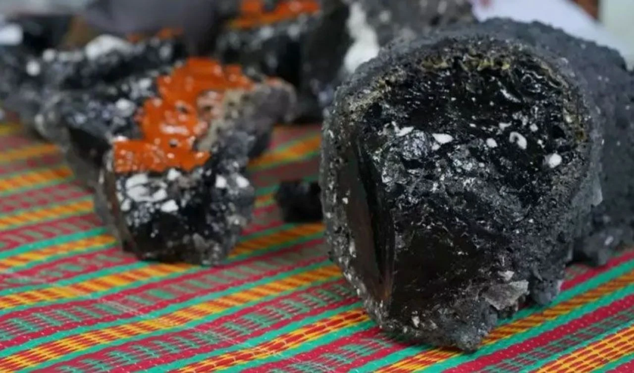 Dünya dışı gizemli nesneler buldular! Görenler şaştı kaldı: Kendimizi daha enerjik hissediyoruz - 1. Resim