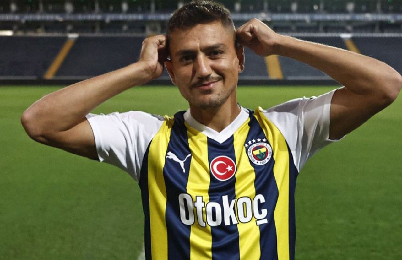 Fenerbahçe yönetimi harekete geçiyor: En az 5 futbolcuyla yollar ayrılacak - 2. Resim