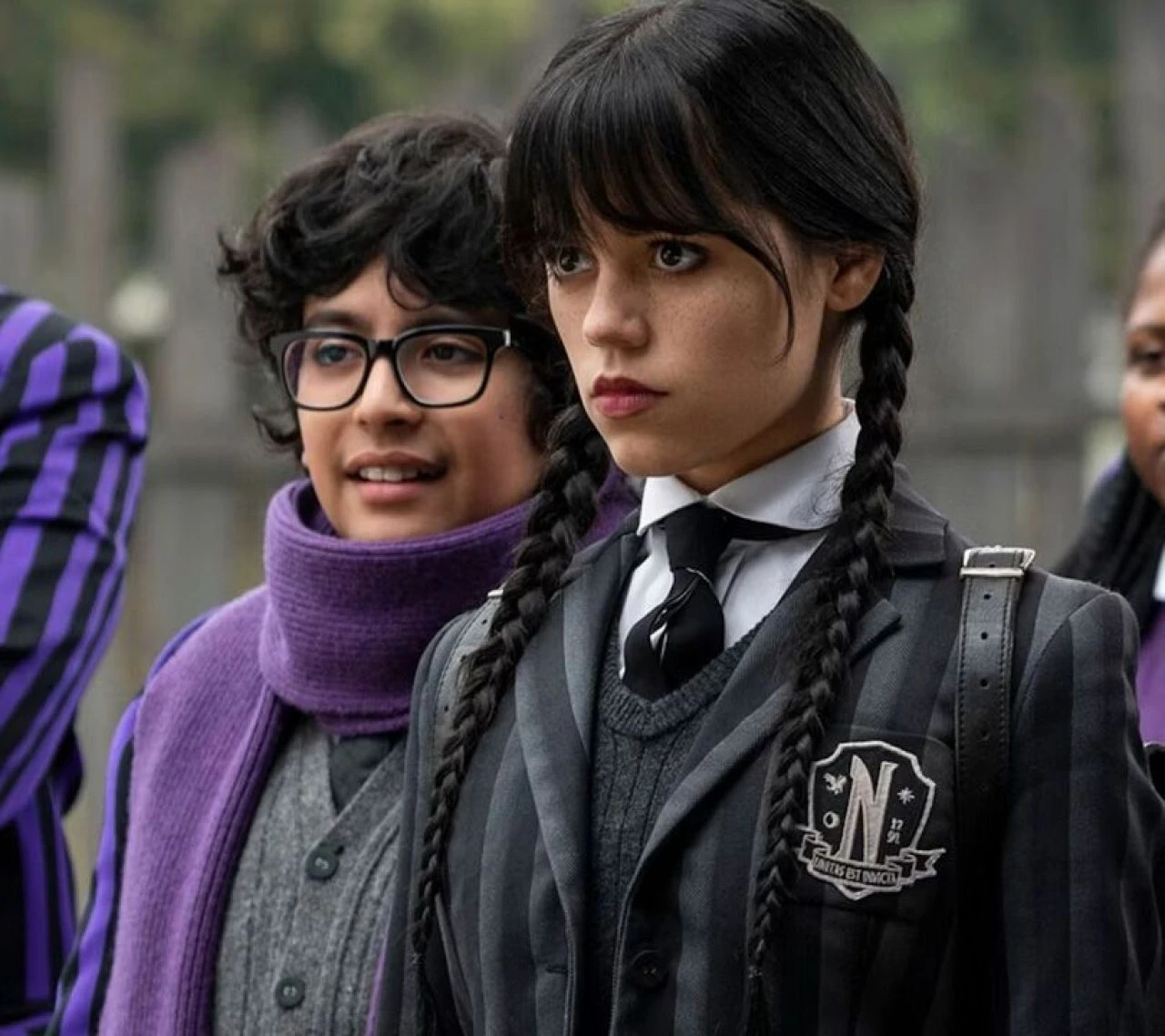 Wednesday 2. sezonun ne zaman yayınlanacağı gündem oldu! İlk sezon 2022'de çıkmıştı - 1. Resim