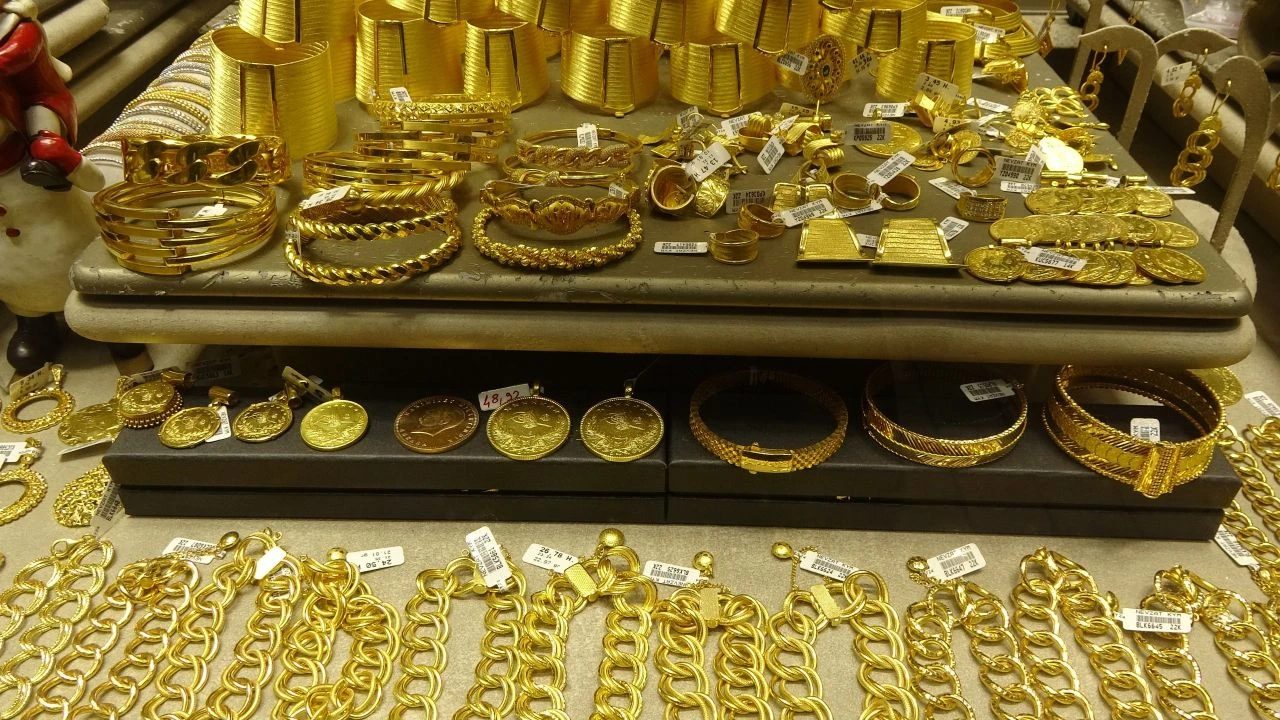 Yatırımcı altın fiyatının 2024 performansından memnun! Kuyumcular ise isyanda - 2. Resim