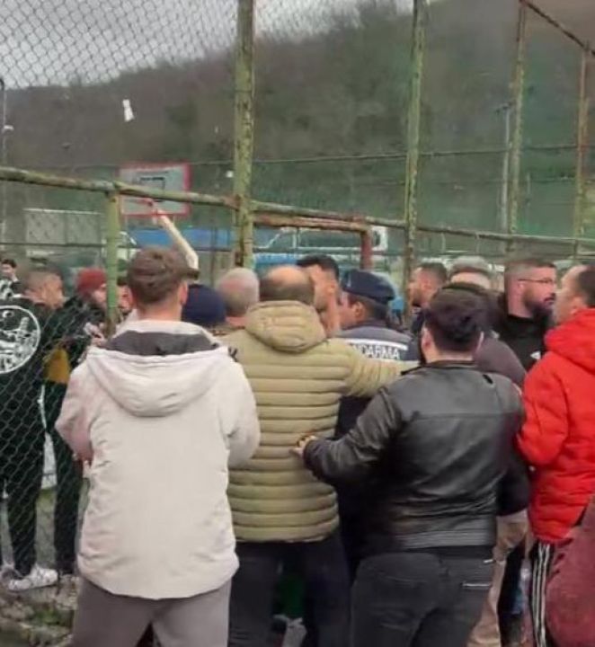 Zonguldak’ta maç sonrası ortalık savaş alanına döndü! - 2. Resim