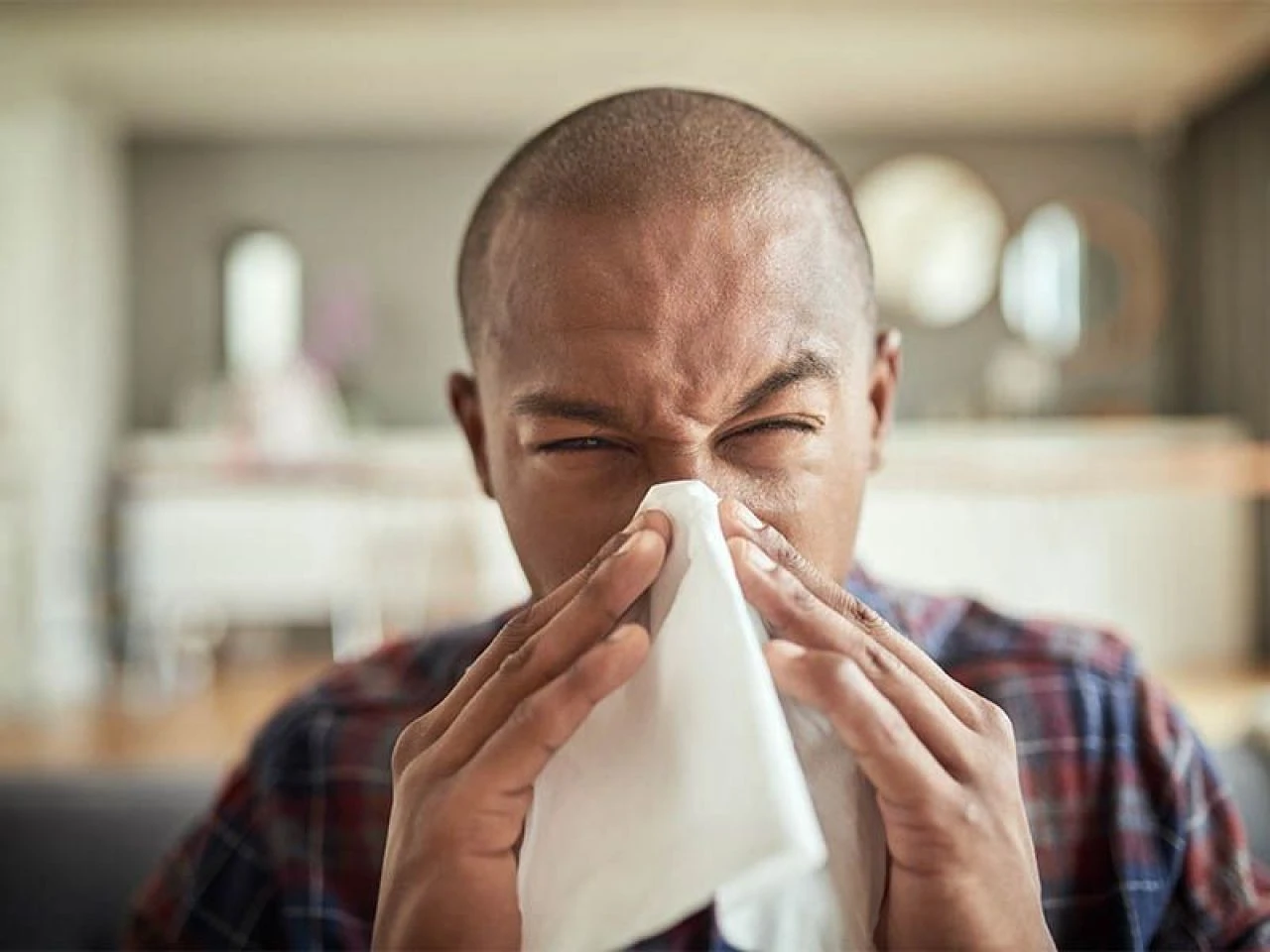 Alerjik burun tıkanıklığı neden olur ve nasıl geçer? Alerjik burun tıkanıklığına ne iyi gelir?