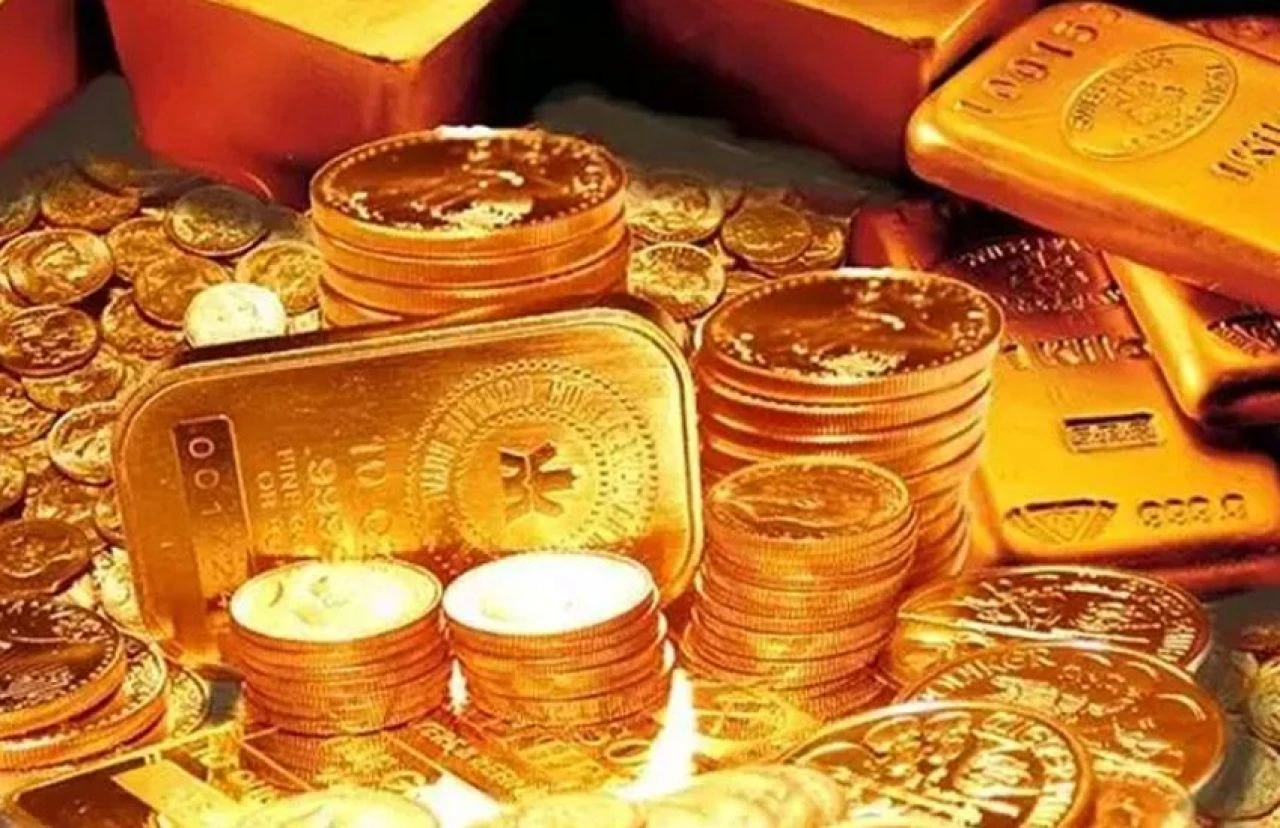 Altın, son 10 yılın en iyi performansını sergiliyor