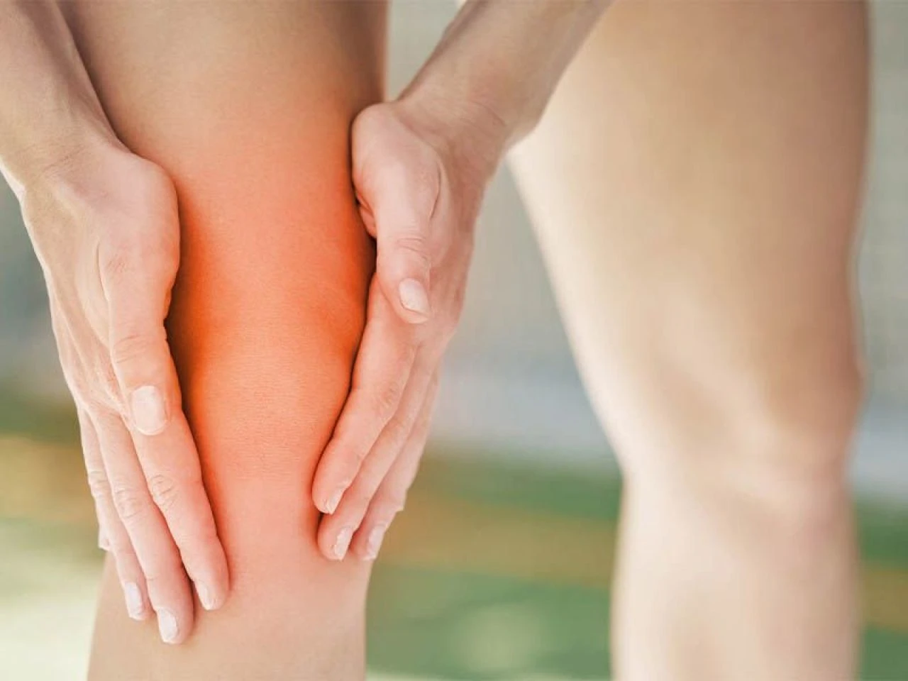 Bacak ağrısına iyi gelen doğal çözümler: Bacak ağrısına iyi gelen şeyler, yağlar ve yiyecekler neler?