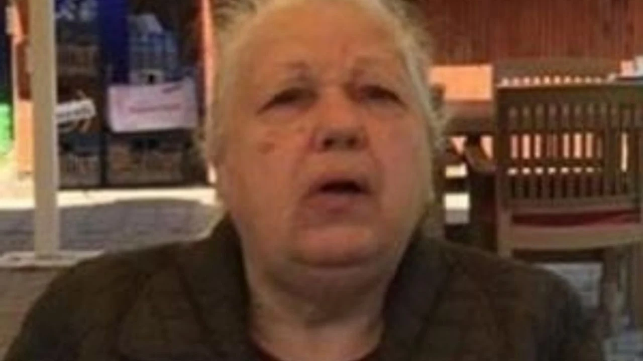 Gönül Akkor kimdir, öldü mü? Kamuran Akkor’un ablası Gönül Akkor’un neden öldüğü merak ediliyor - 2. Resim