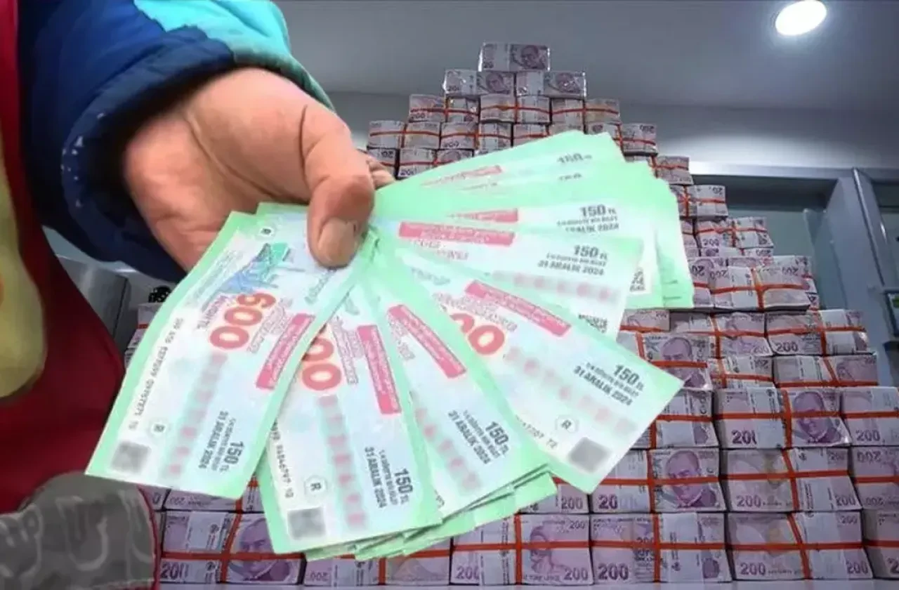 Milli Piyango 2025 yılbaşı çekilişi son 3 rakam bilene ne kadar veriyor? Milli Piyango yılbaşı bileti 3 bilene ne veriyor? - 1. Resim