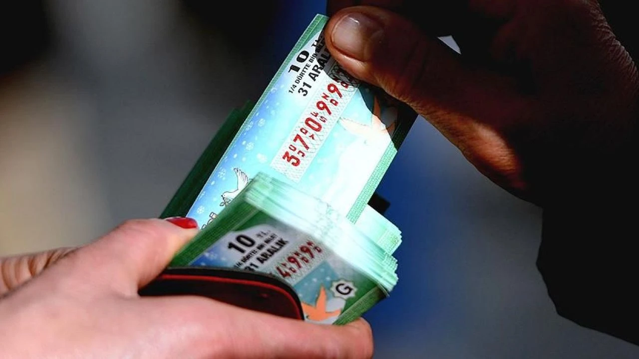 Teselli ikramiyesi nedir, ne anlama gelir? 2025 Milli Piyango yılbaşı çekilişi teselli ikramiyesi ne kadar? - 1. Resim