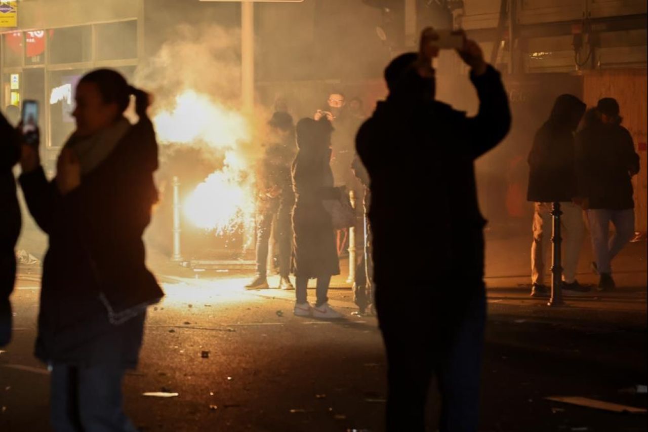 Almanya’da yılbaşı gecesi havai fişek faciası: Çok sayıda ölü ve yaralı var! - 1. Resim