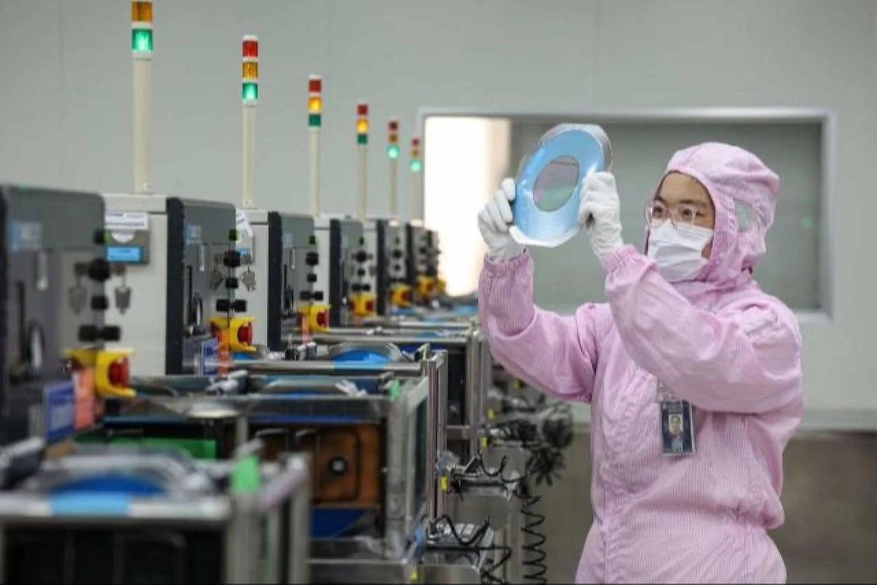 Asya'da fabrikalar yıl sonunu sessiz kapattı: Ticaret riskleri artıyor - 3. Resim