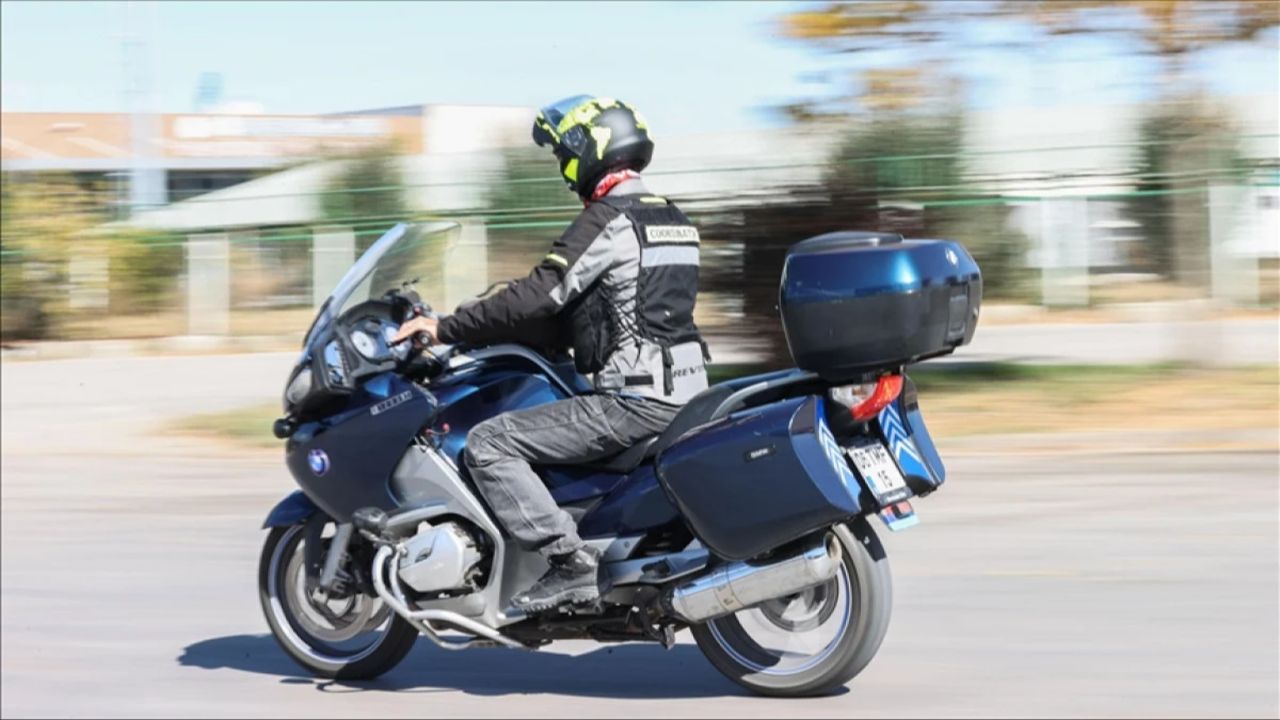 Gaziantep&#039;te örnek proje! Kask takanlara akaryakıt indirimi